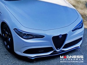 Alfa Romeo Giulia Front Spoiler - Carbon Fiber - Italia Style - Stile Italia - Sport/ Ti/ Veloce - V3 Alfa Romeo Giulia Front Spoiler - Carbon Fiber - Italia Style - Stile Italia - Sport/ Ti/ Veloce - V3